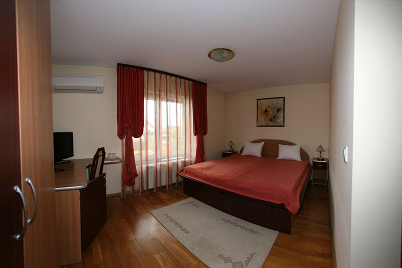 Einzelzimmer Deluxe — Pensiunea Maria Sibiu